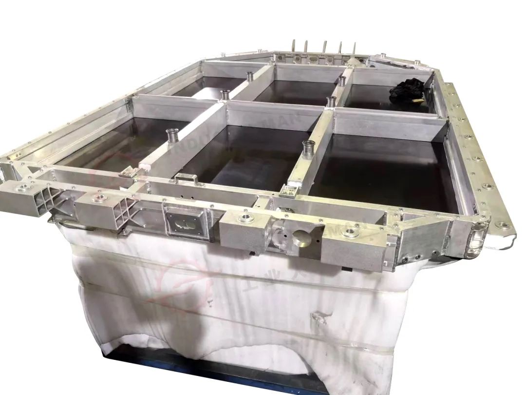 電池包殼體鋁合金液壓成型，助力新能源汽車穩(wěn)步大發(fā)展(圖10)
